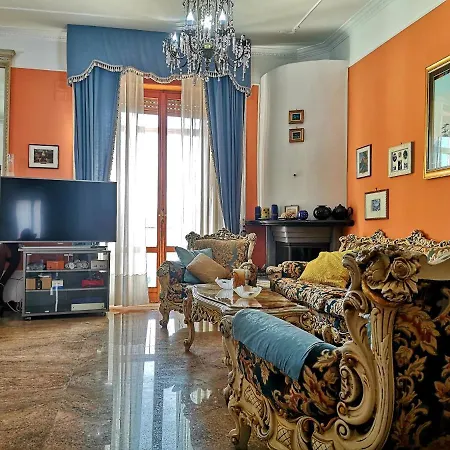 Homestay The *